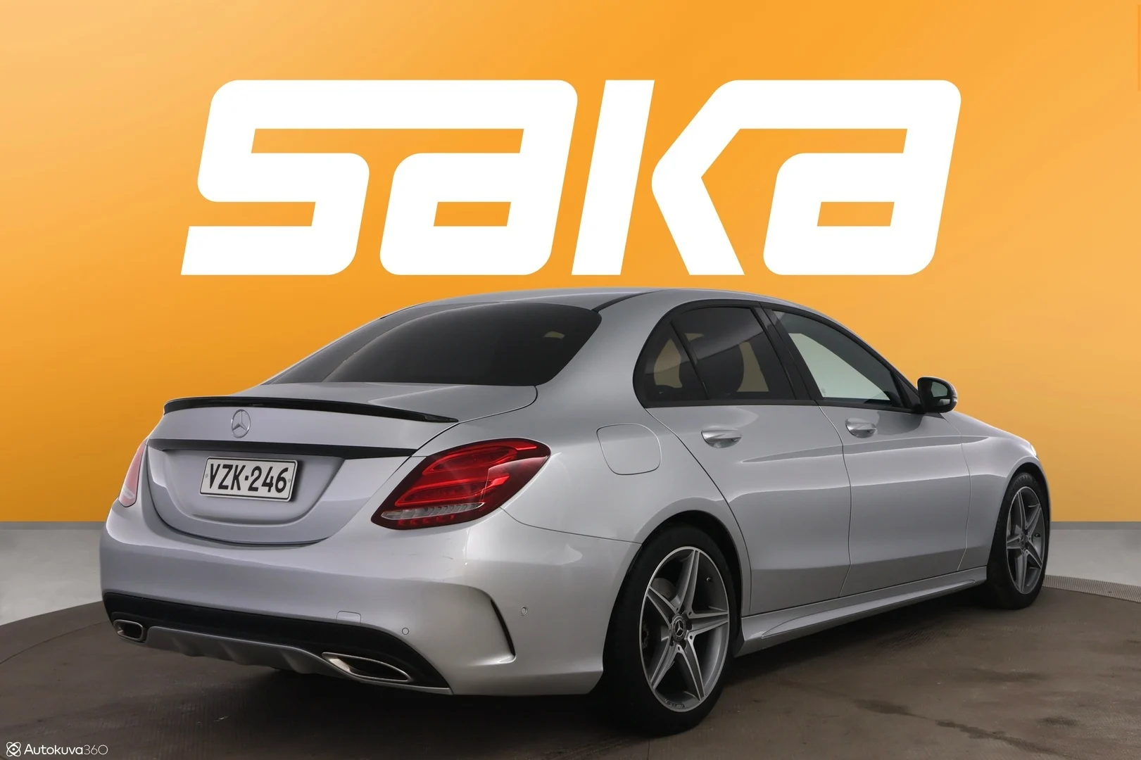 Car Image - 63VRhV7x0d7QyAw0ewV3dK