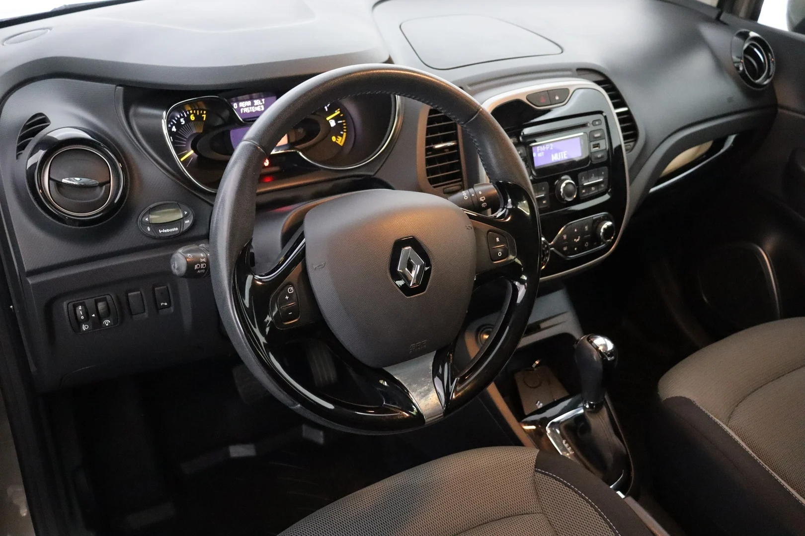 Car Image - 2t6ZBd8OIrJUcqqo8eUAch