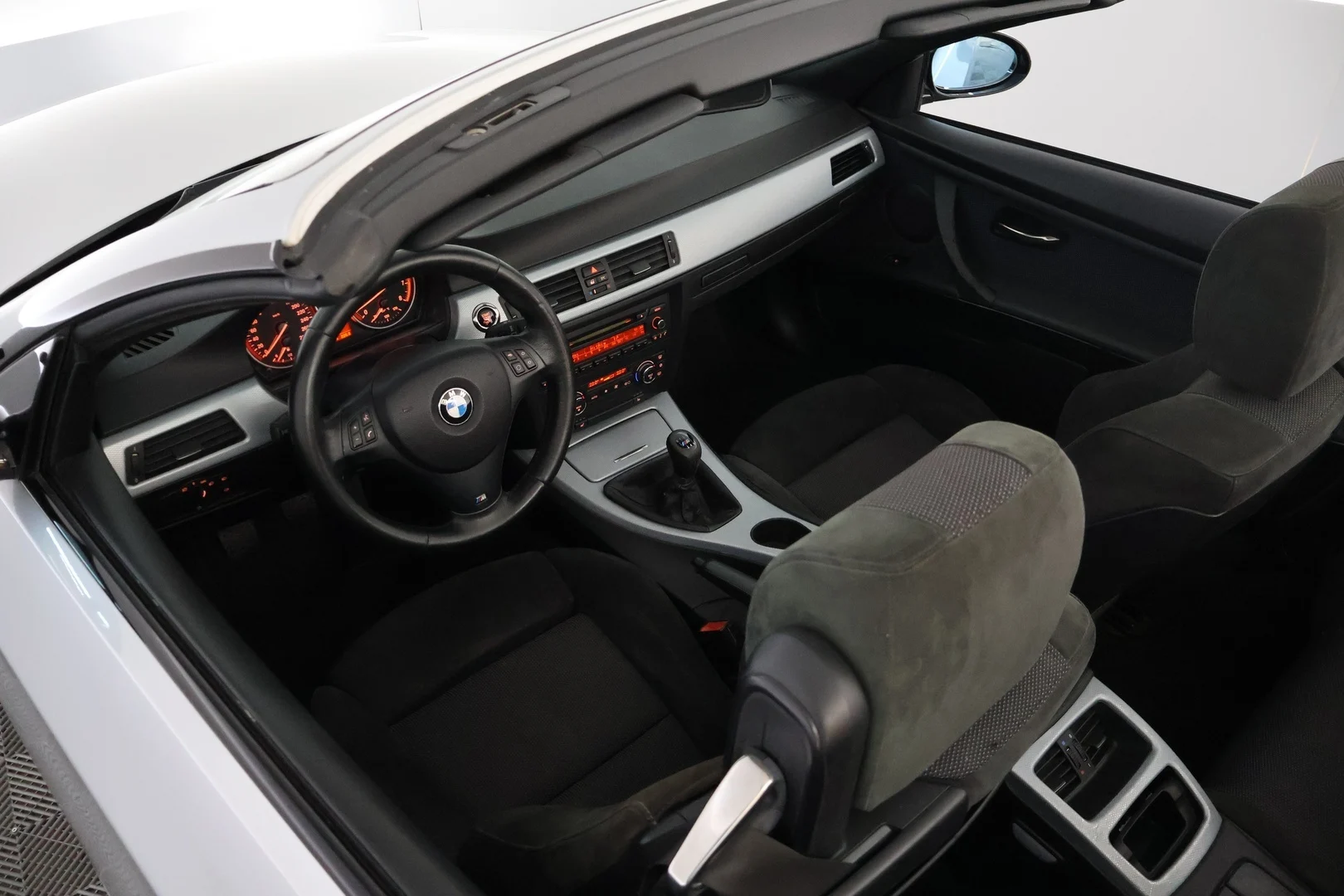 Car Image - 1emrEBFwvZdZPS3SjxkNB5
