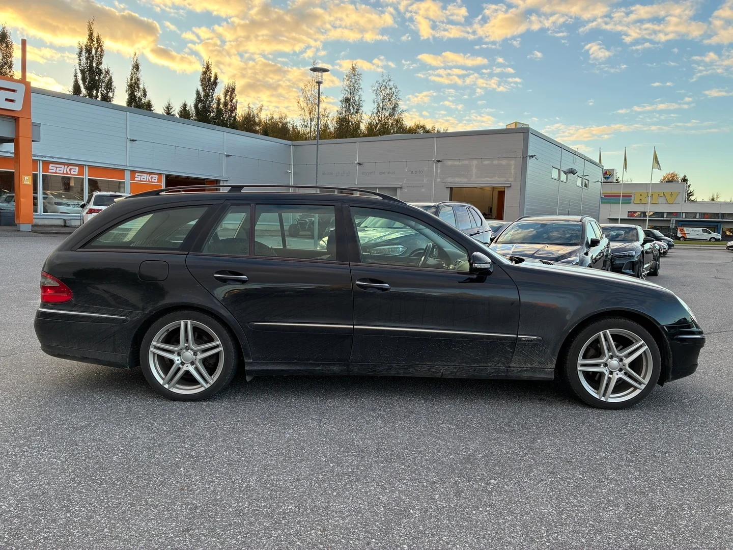Car Image - 7wA5VacSA5YfQRTwsbgVVf