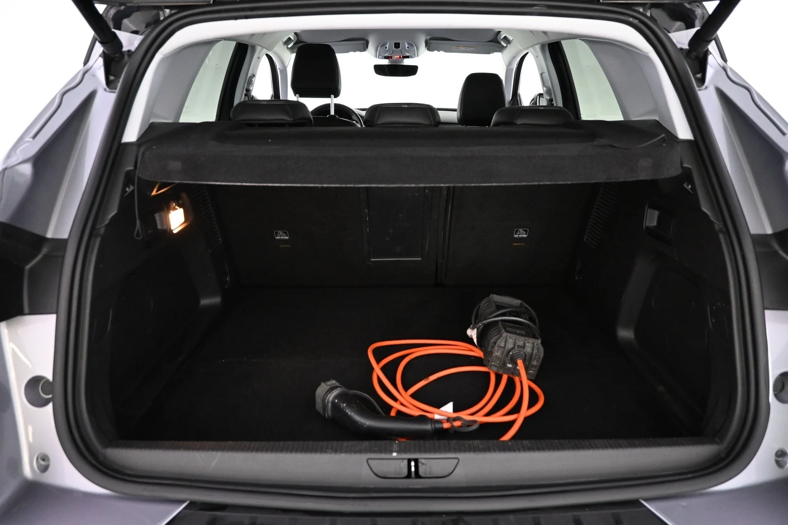 Car Image - 6EVn6nD3xVAcX9MLABzrXY