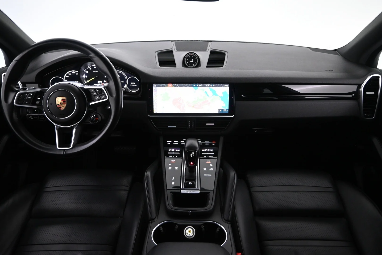 Car Image - 5ZcoXxo3Rc7uYLCBpwpMcA