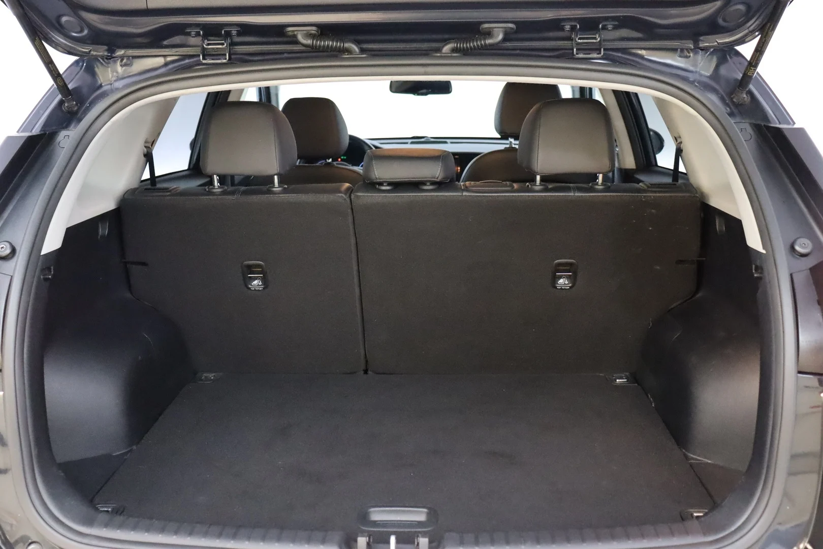 Car Image - 1WYXCsV0asGdlcF34gkNVM