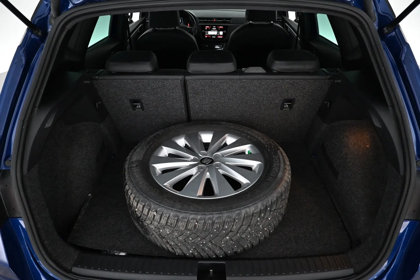 Car Image - 1VdEhySHqmqDDAuoaHIOIz