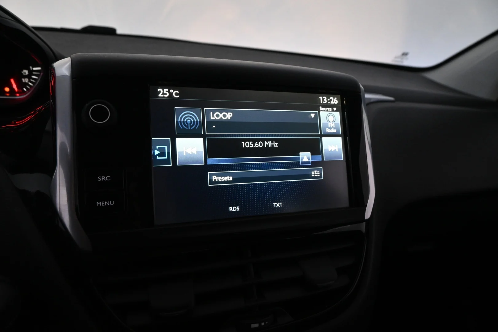 Car Image - 7tg4LXGTOiDDDeRjvyN7GS