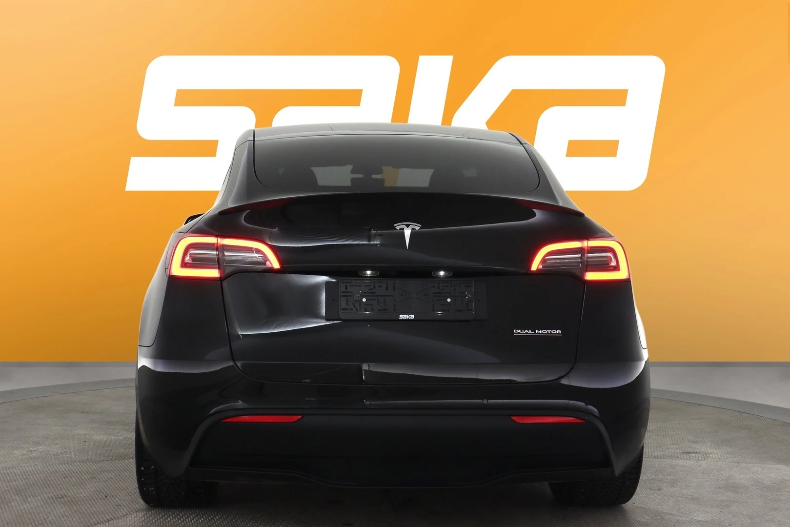 Car Image - YeU7dgEpor418BgxNPAI9