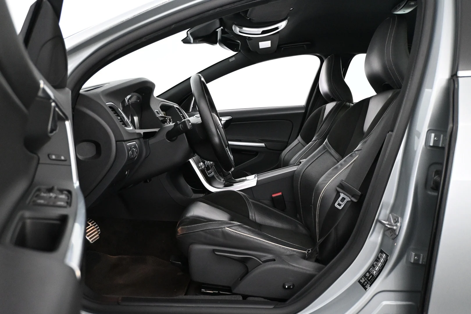 Car Image - 6LjwmrkvvGPUgtVs213JVe