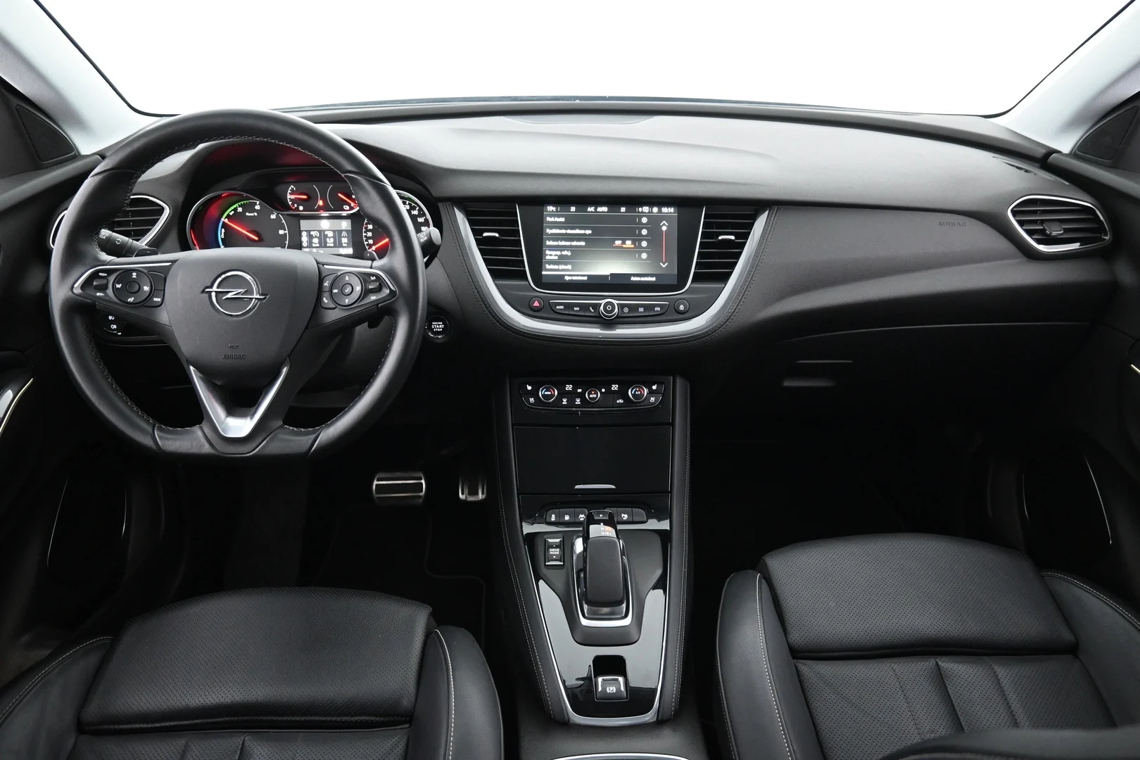 Car Image - 4xC3UxecGyDJTocyyD9h7m