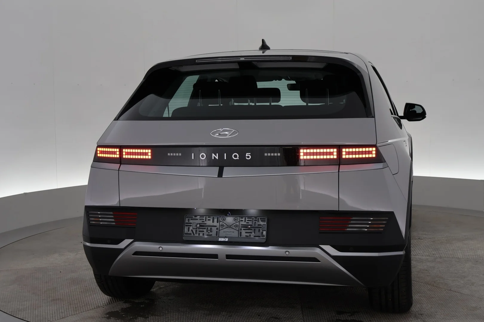 Car Image - 7F1nyAcoVd5ydqUq8I9G6S