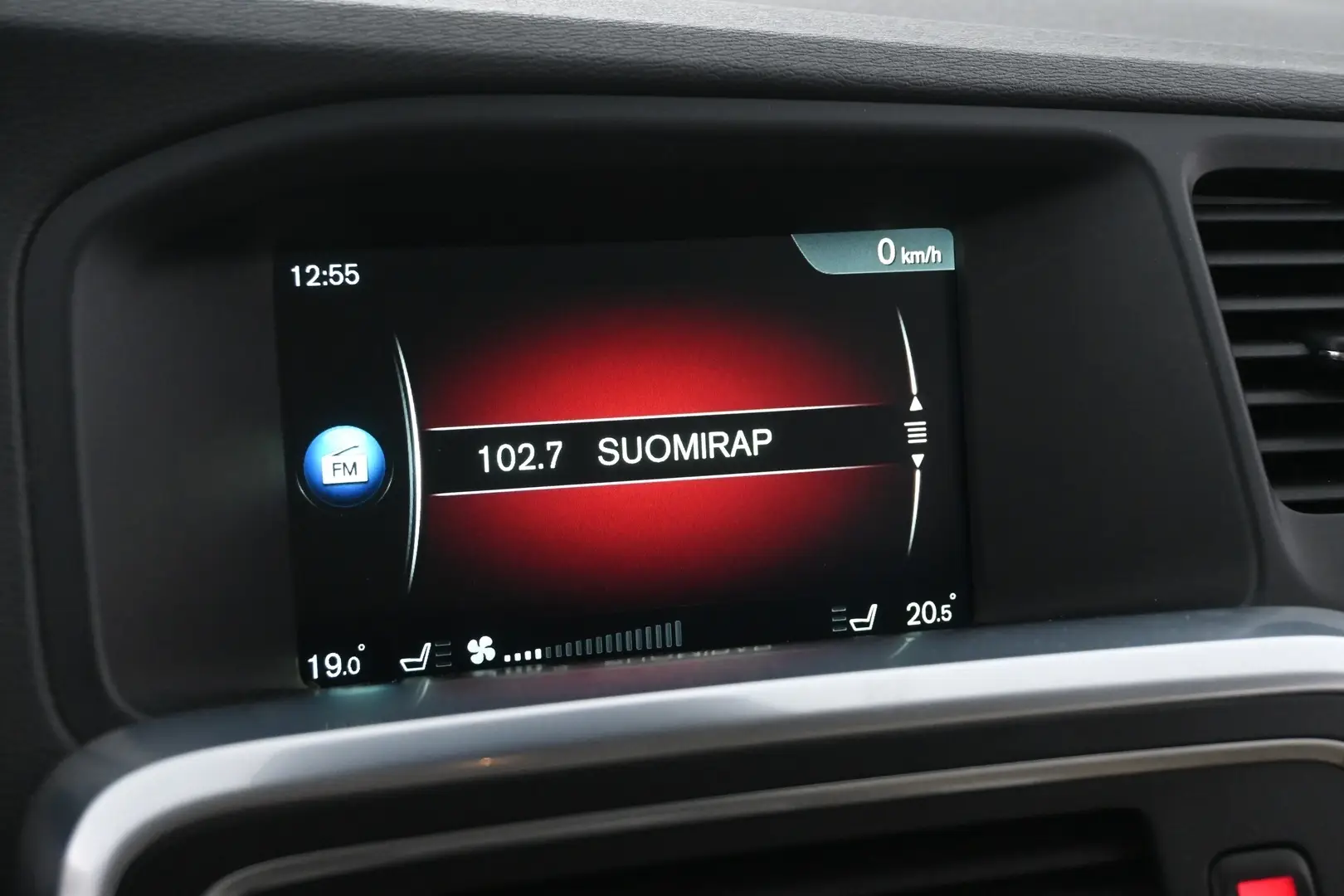 Car Image - fYT1uQerrjby0FhN9sObI