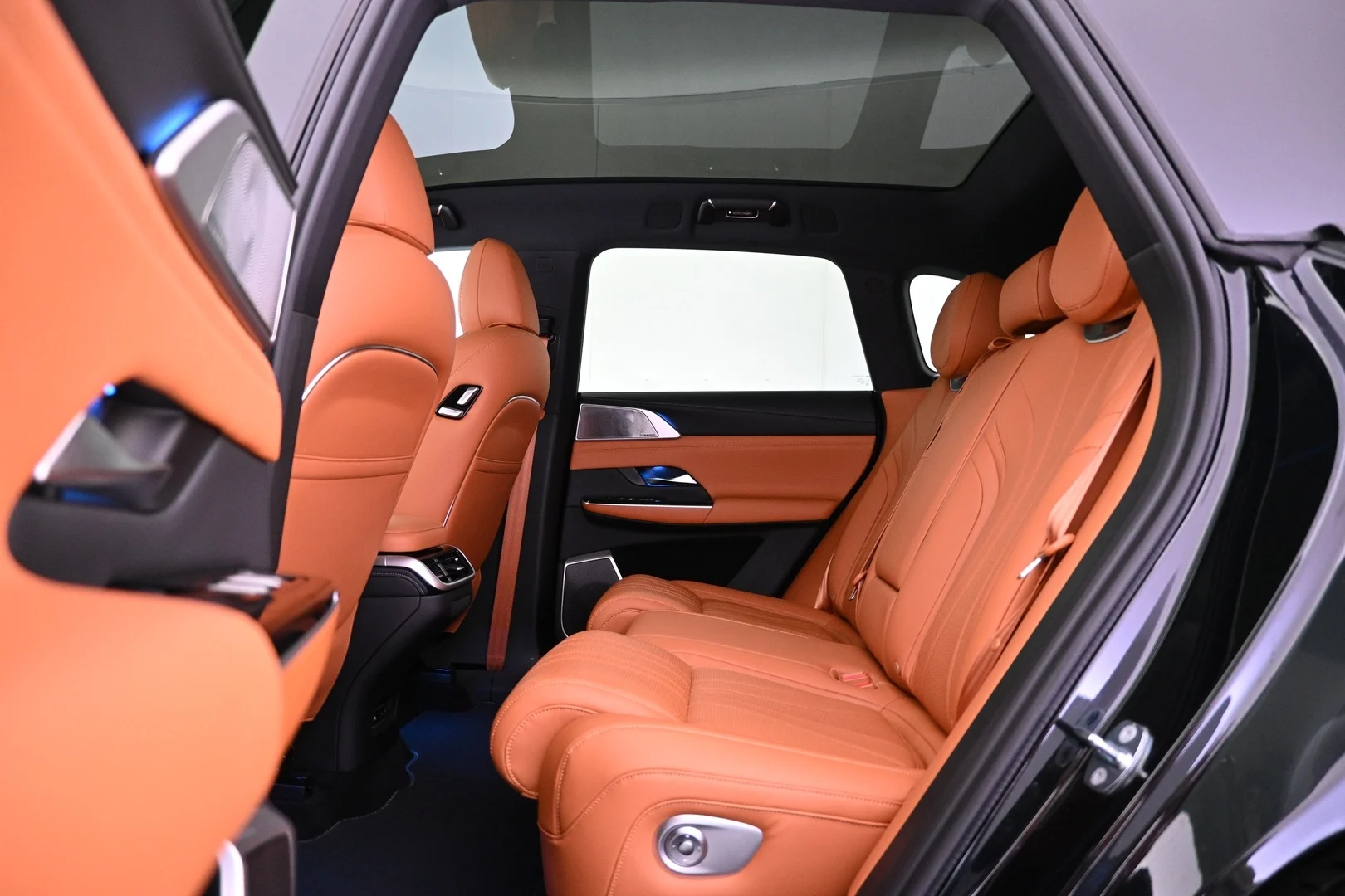 Car Image - 6SSb86UHMRHzPIdTBJusI9
