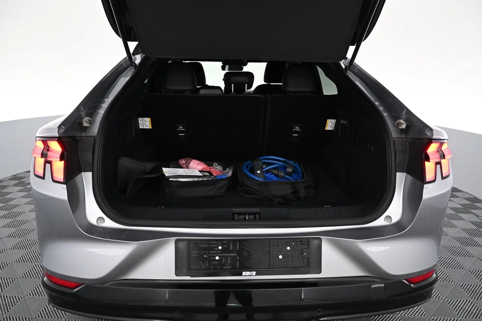 Car Image - 5qER6CVxRWeAuLSqeoOP3Y