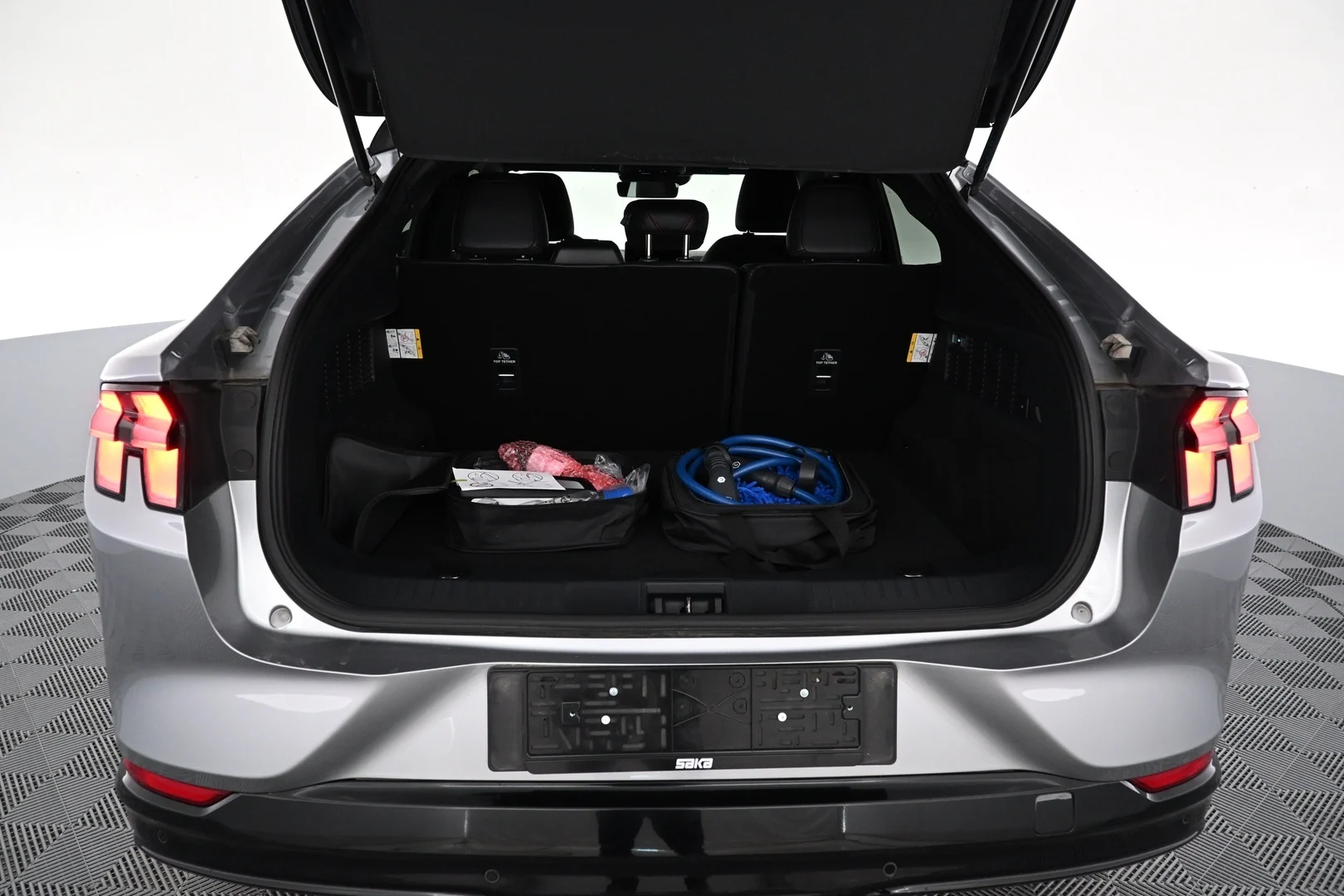 Car Image - 5qER6CVxRWeAuLSqeoOP3Y