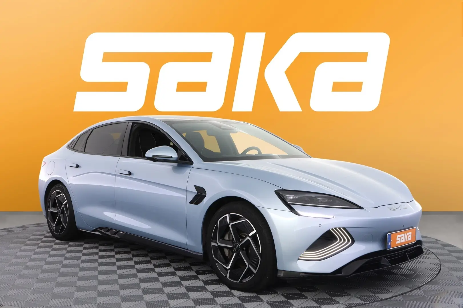 Car Image - 1a6J1w83zz1JGA3hfvKol5