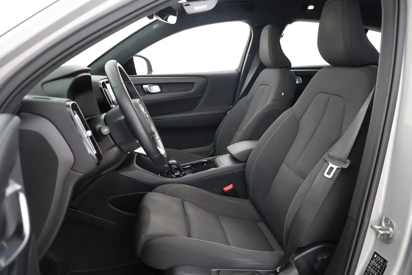 Car Image - 2WEjcSK5gfQeq9K0NFpatK