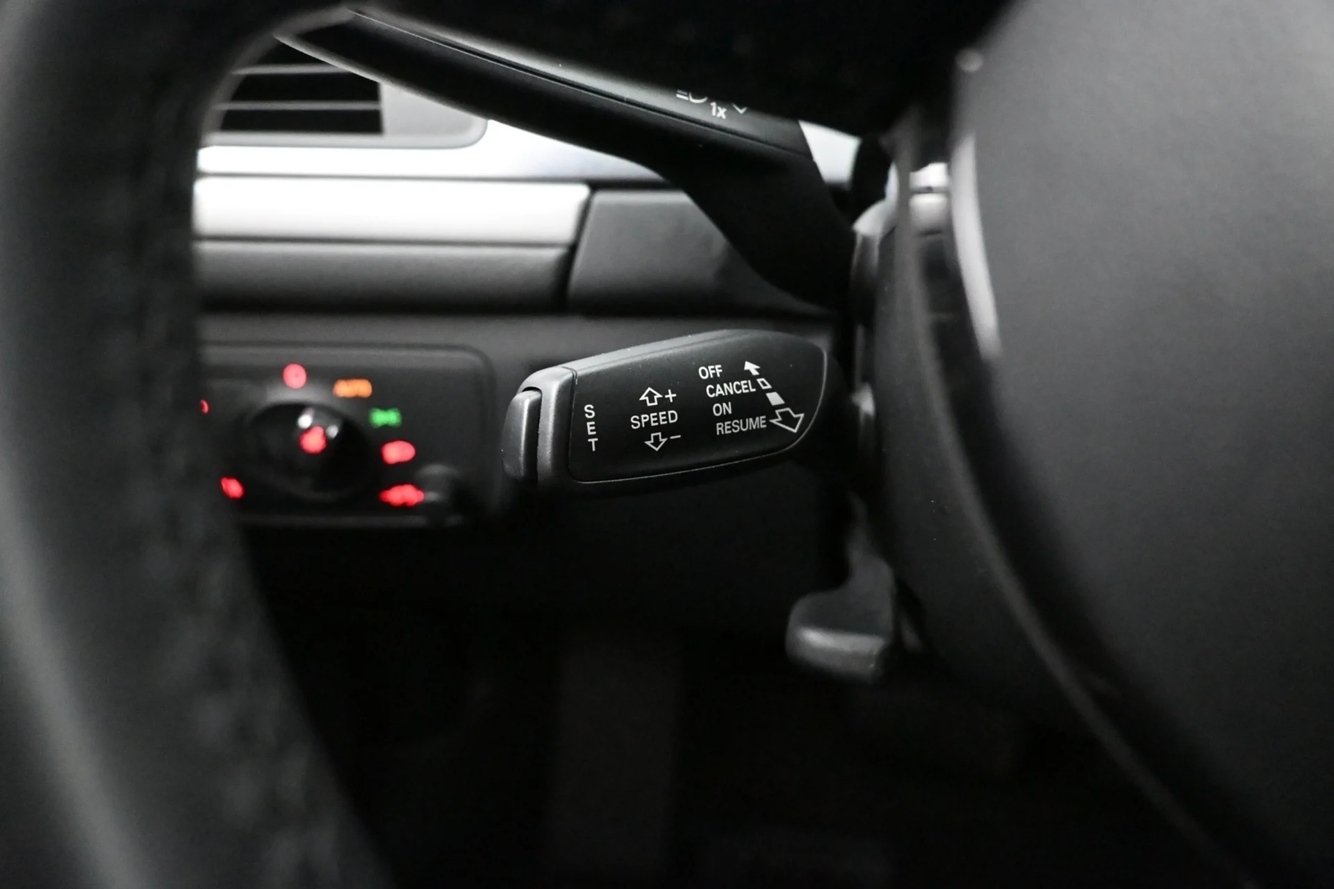 Car Image - 5q79eVewwcxP6mdANKC7FS