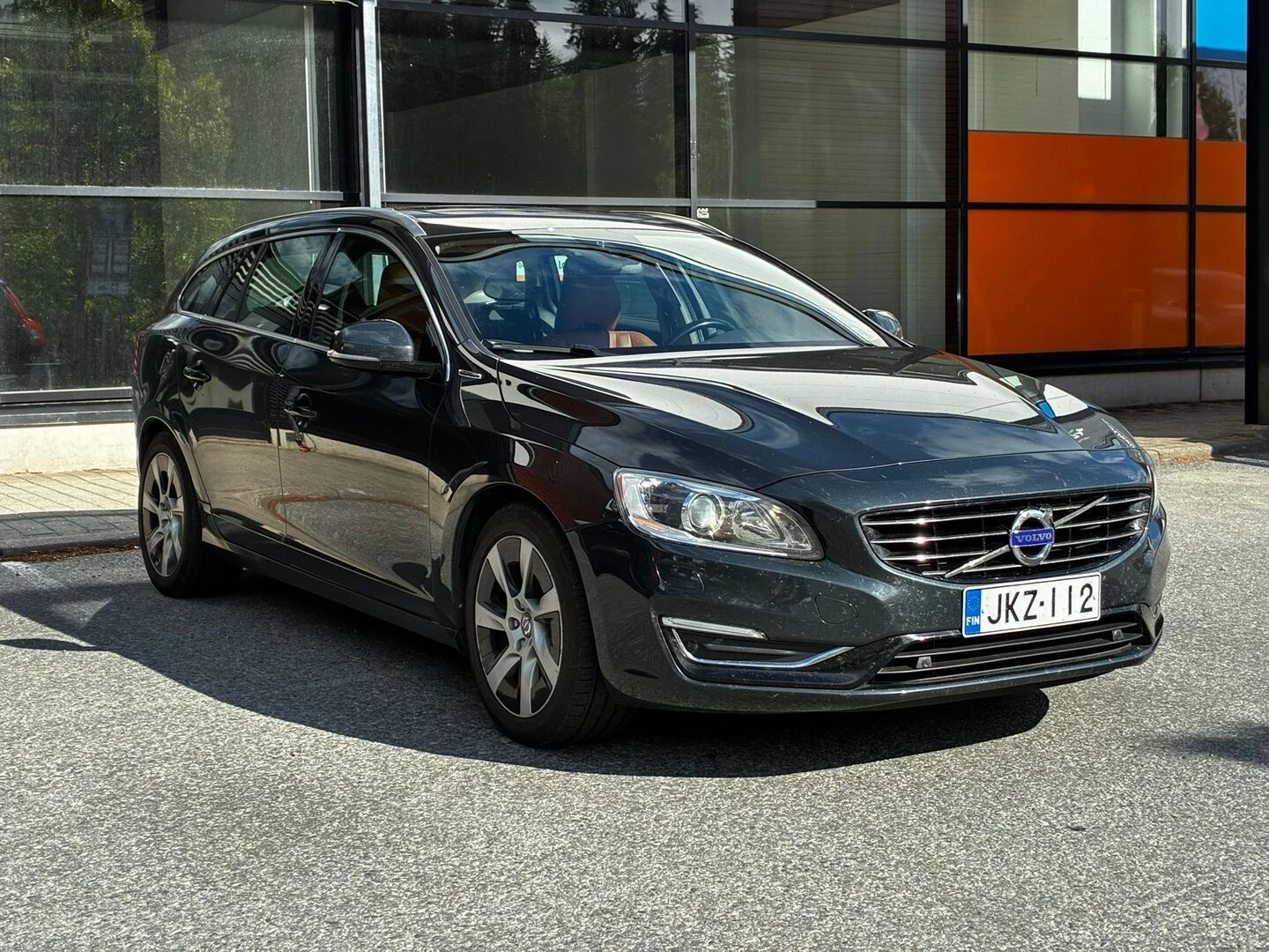 Car Image - 1PF0duAjkgI2mhV3t7l6cV
