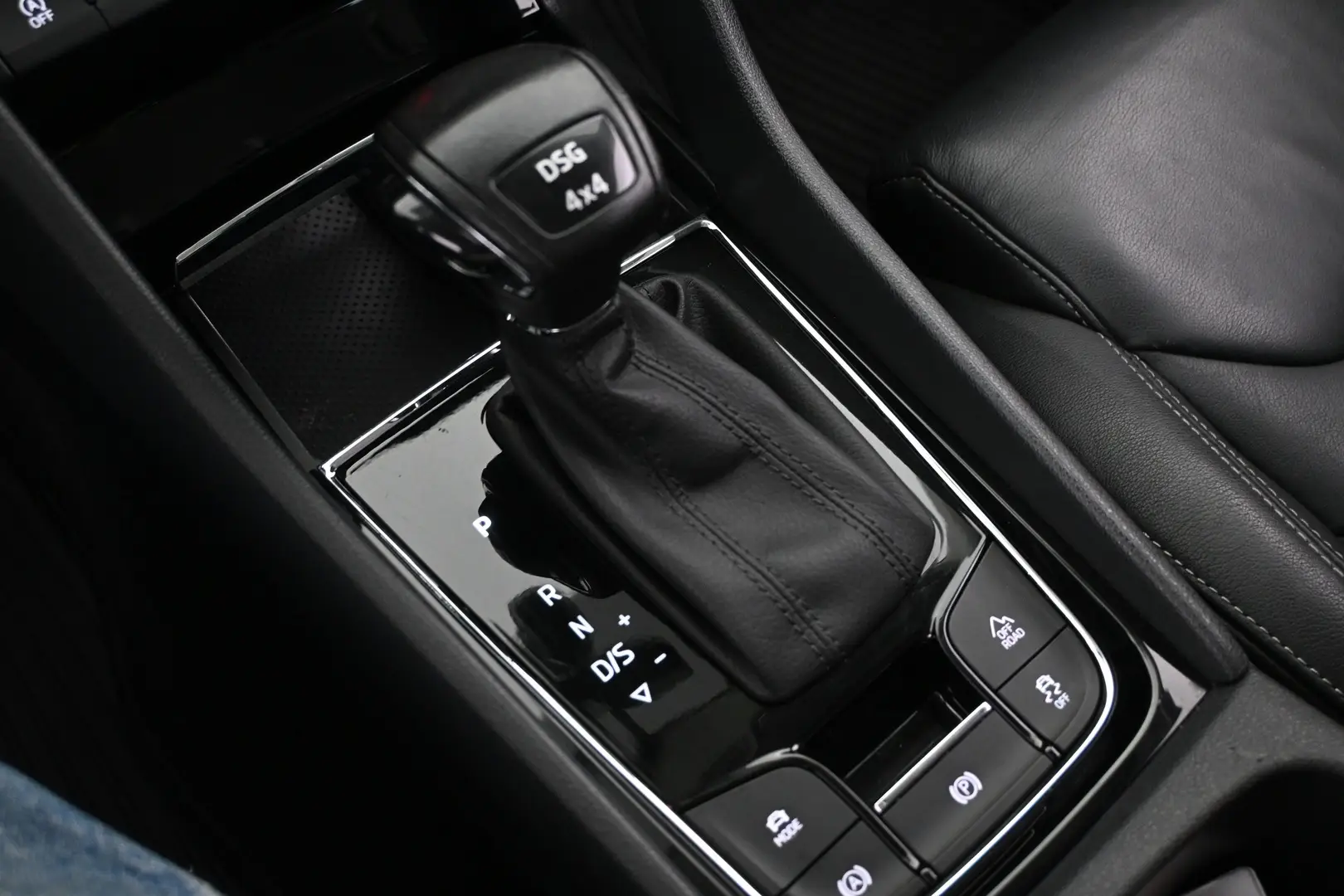 Car Image - X4K9VTFlATEatl3WGinxz