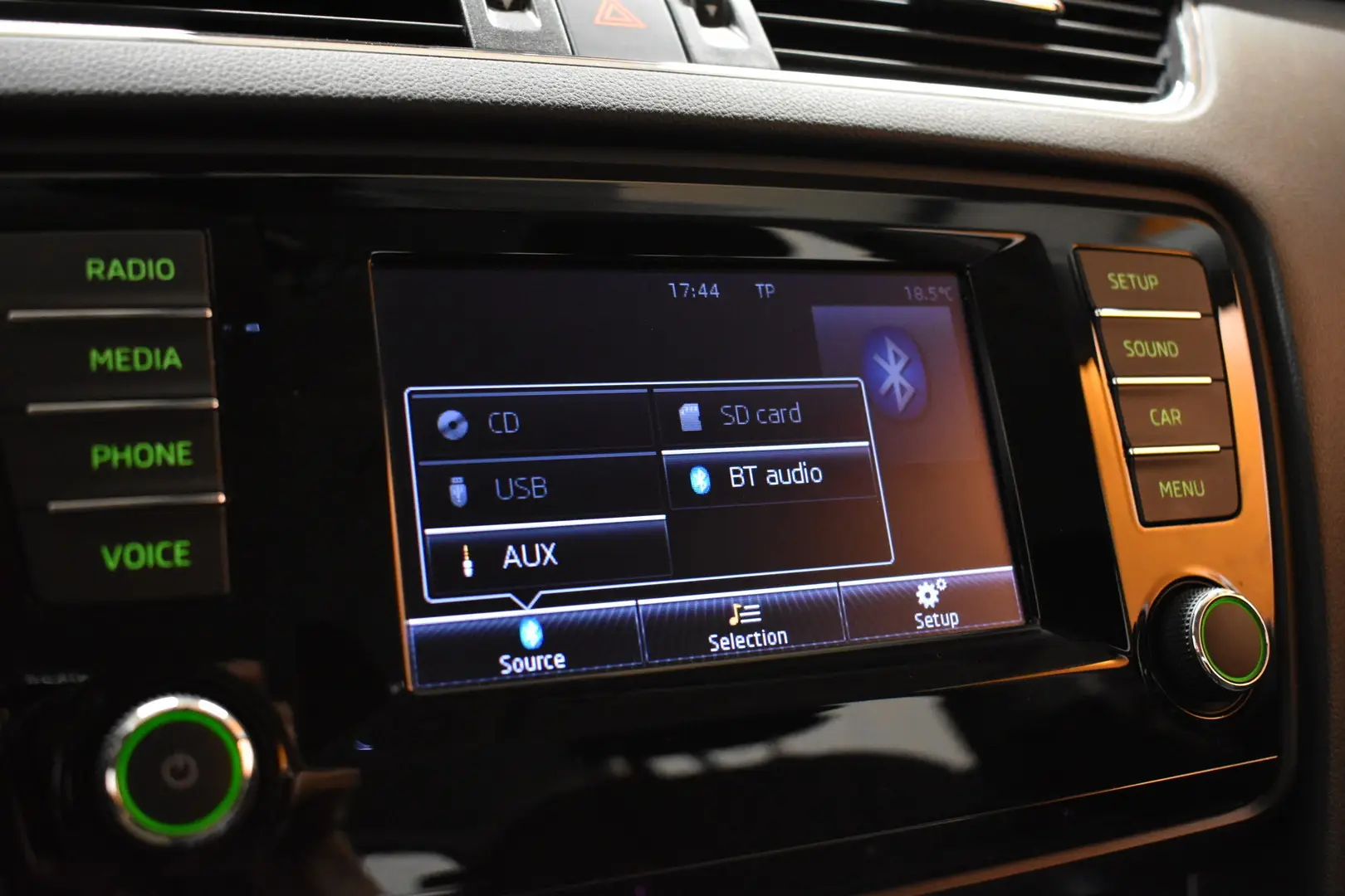 Car Image - 3I65Oqm6F3ZnylpySXjcoQ