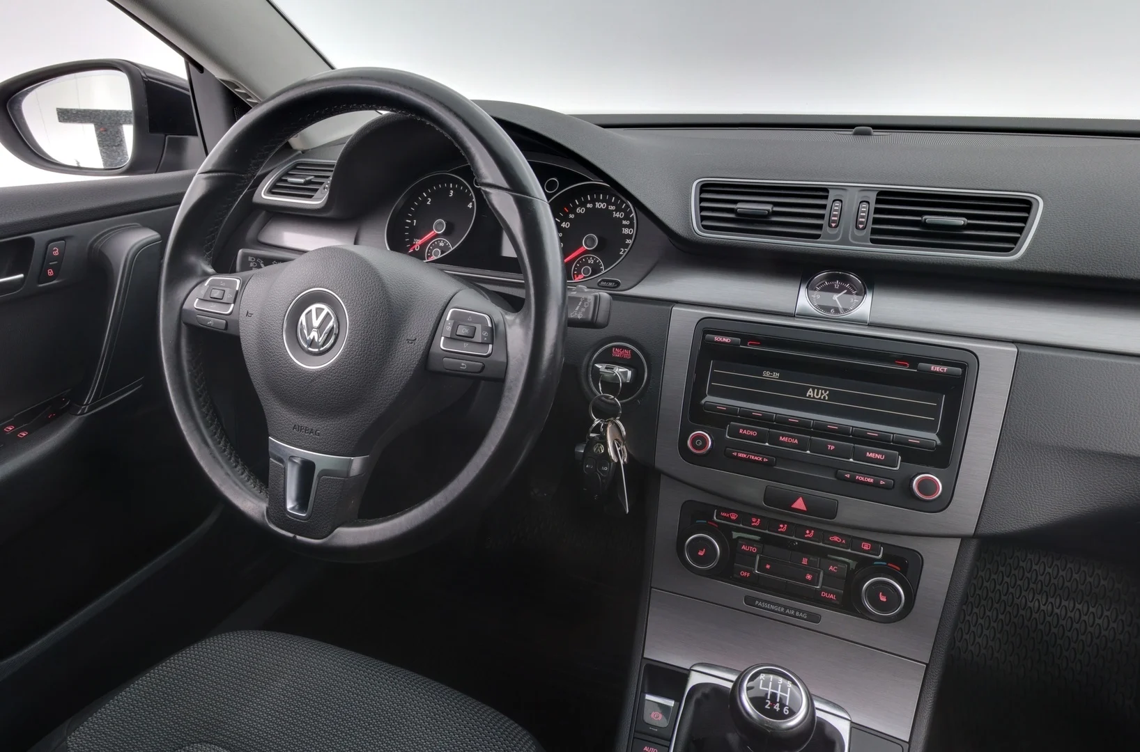 Car Image - 4ADE0O1Ah8KZHZ8MbdGVoC
