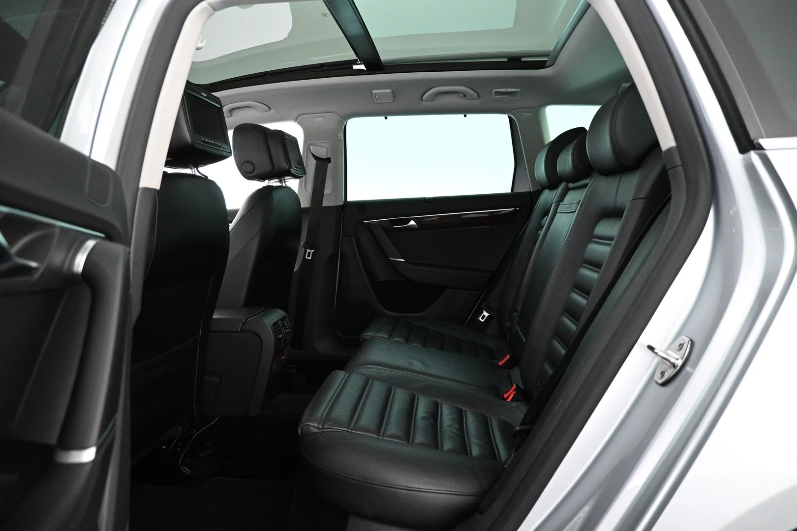 Car Image - 4pD7n8Y61QXOJGNCx4PLnA