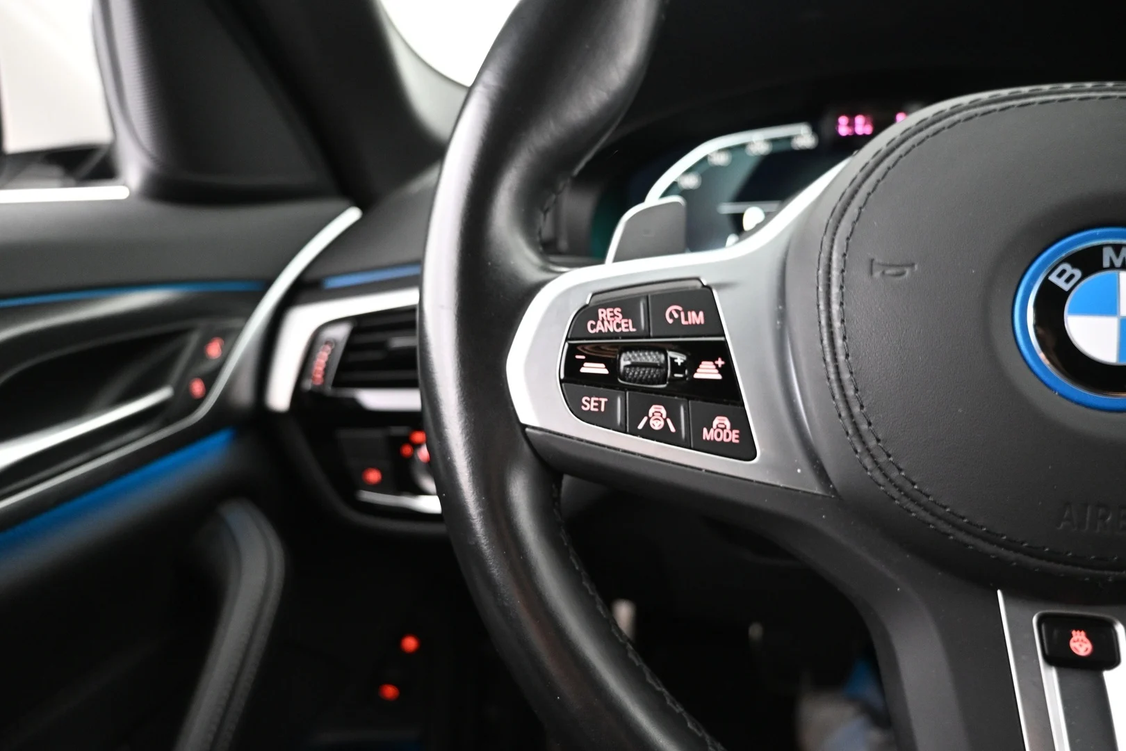Car Image - 13BBaEFty6nBOejdX9DZAd
