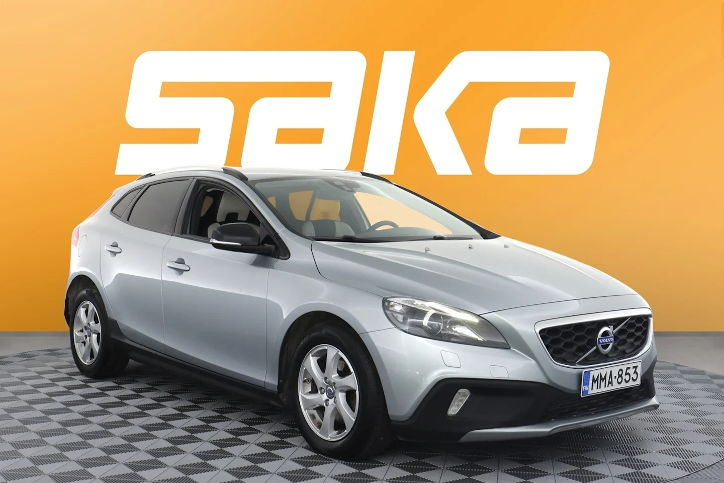 Car Image - xpyeLHHjzyQDfsvrv81JH