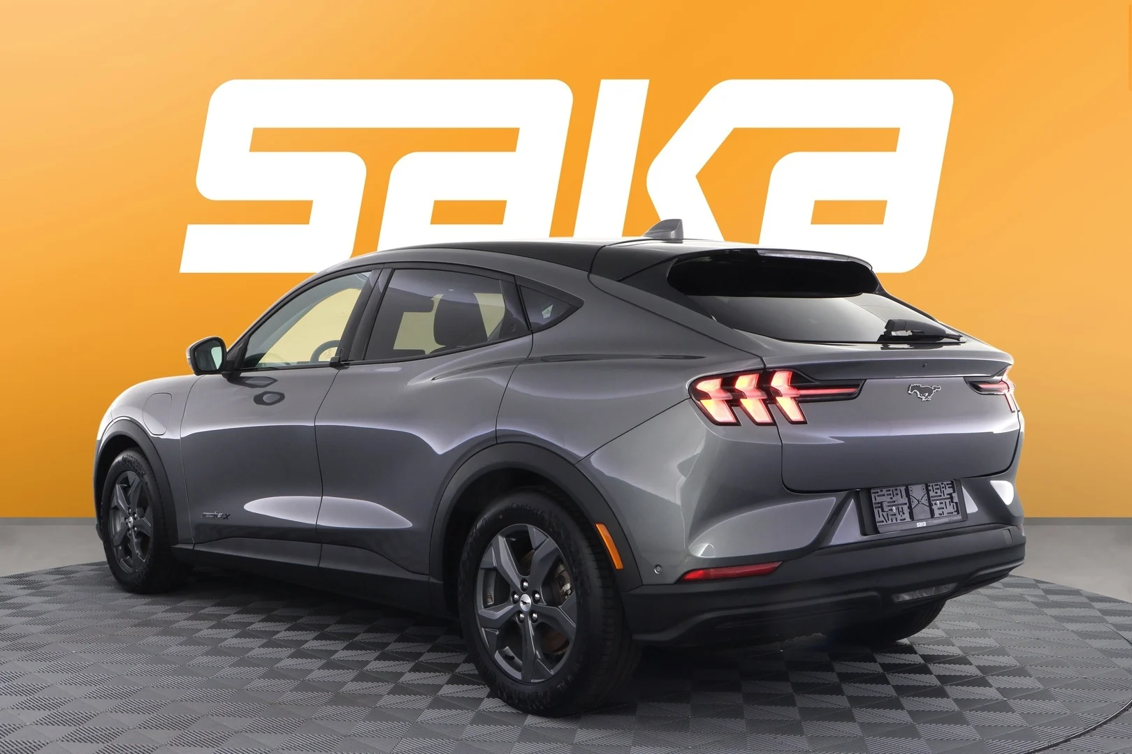 Car Image - 3qnSPo1Rh6ixFzgmK5P8iT