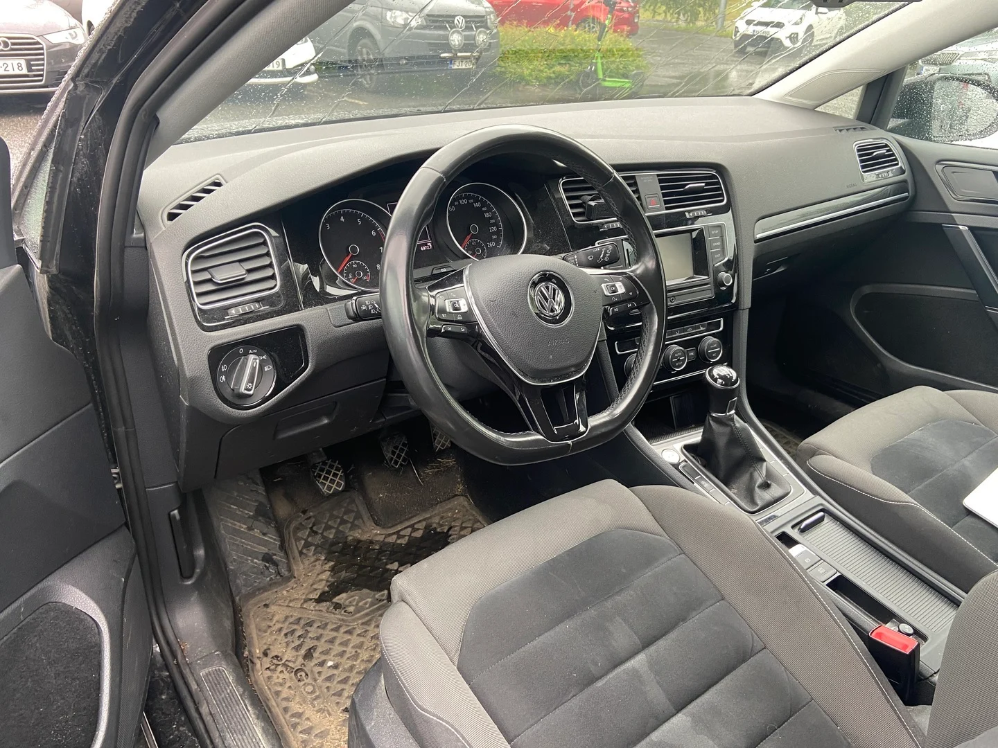 Car Image - 5zj4e2AUzGUGxVaGqt10B8