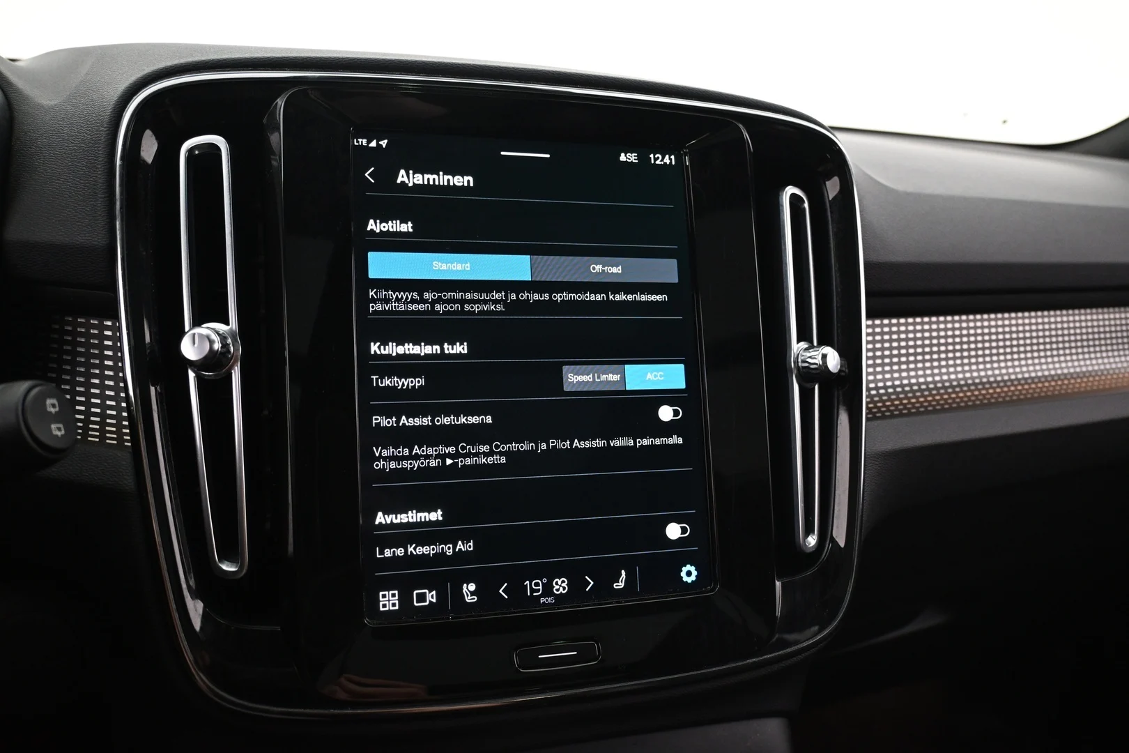 Car Image - 2L4mb0rJTO92G5GIX6KOkT