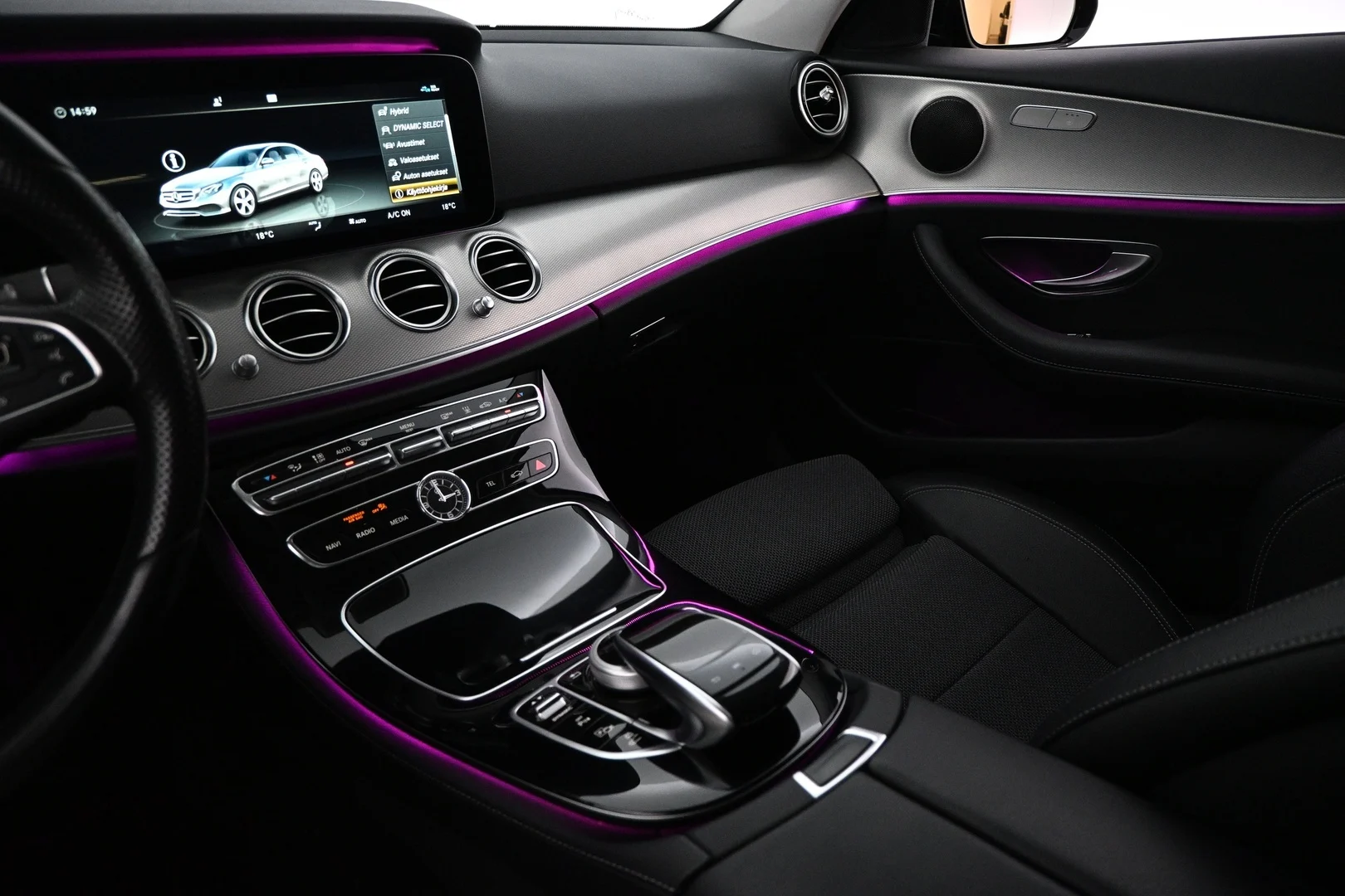 Car Image - 7qp5D5AFRm1DZWIW4YTvgW