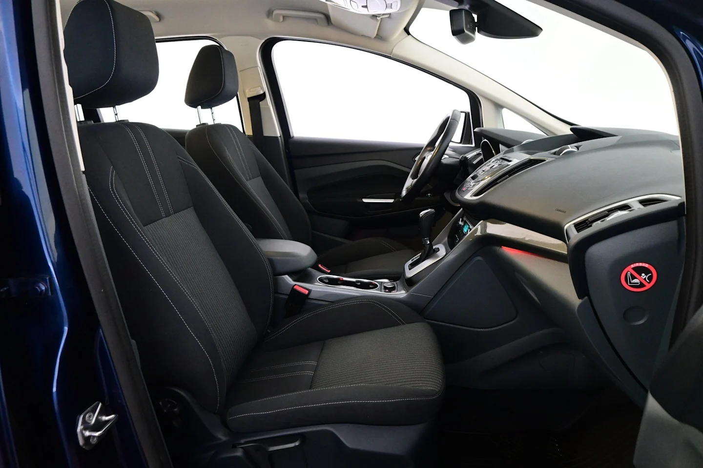 Car Image - 1YPF87xxJ1uHQbJpgtWgm2