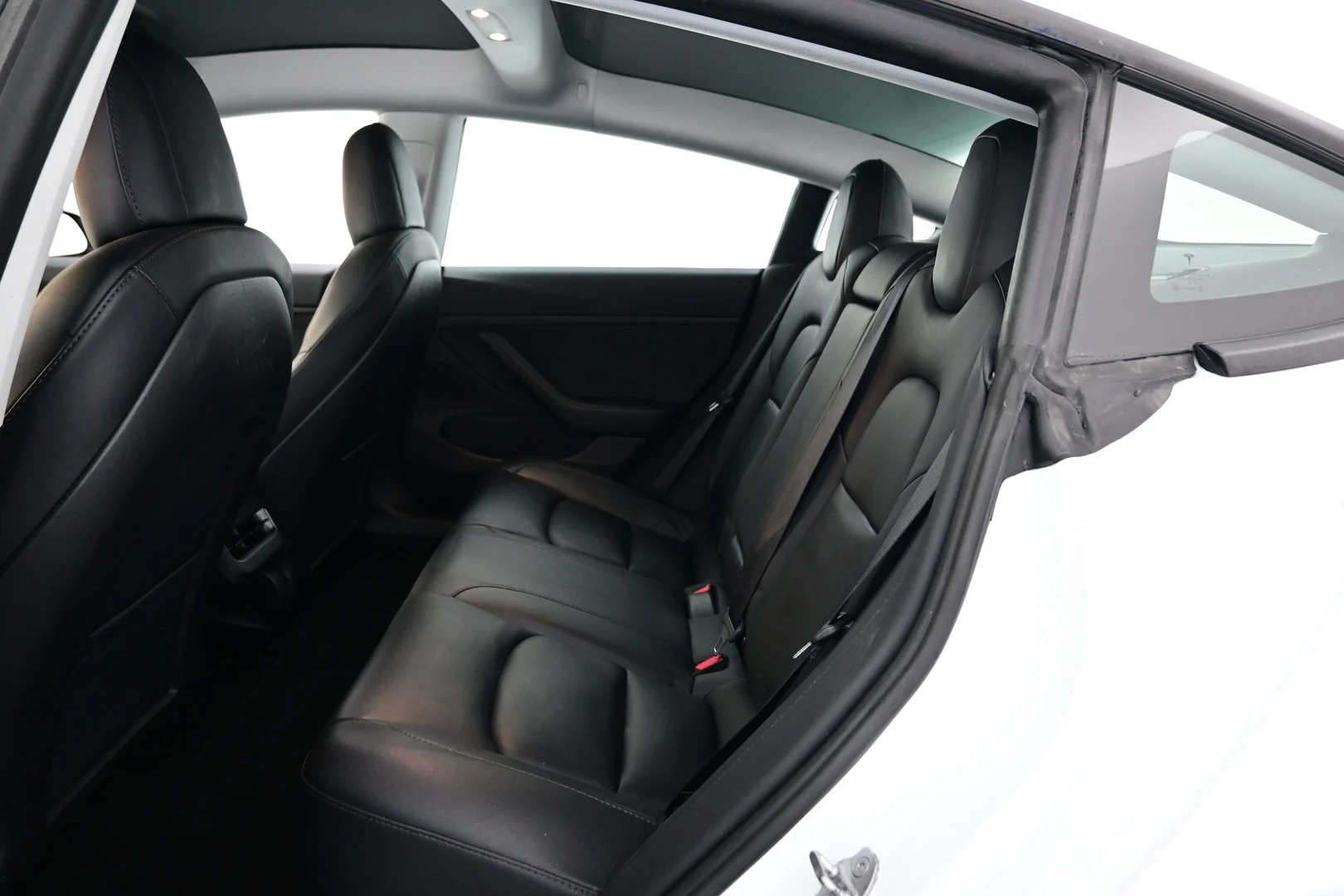 Car Image - 1IR7cIvtt3X0TfyM5X1Ygj