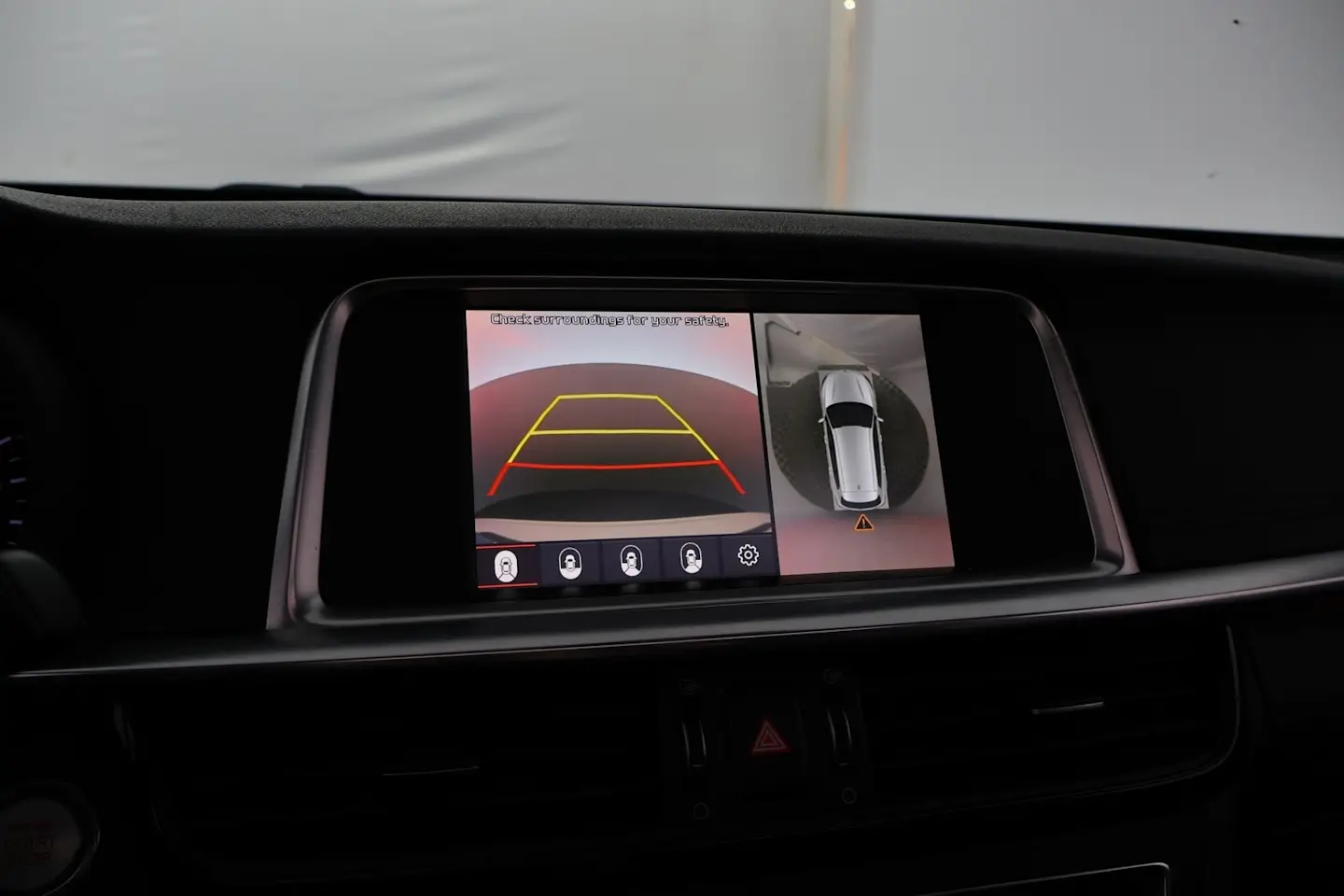 Car Image - 2gZYqtYXHqkga3HXtTmjOL