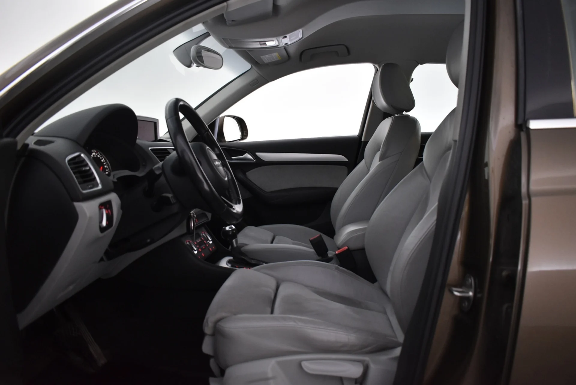 Car Image - 6NnfUkkNFSYKYq8V36QArt