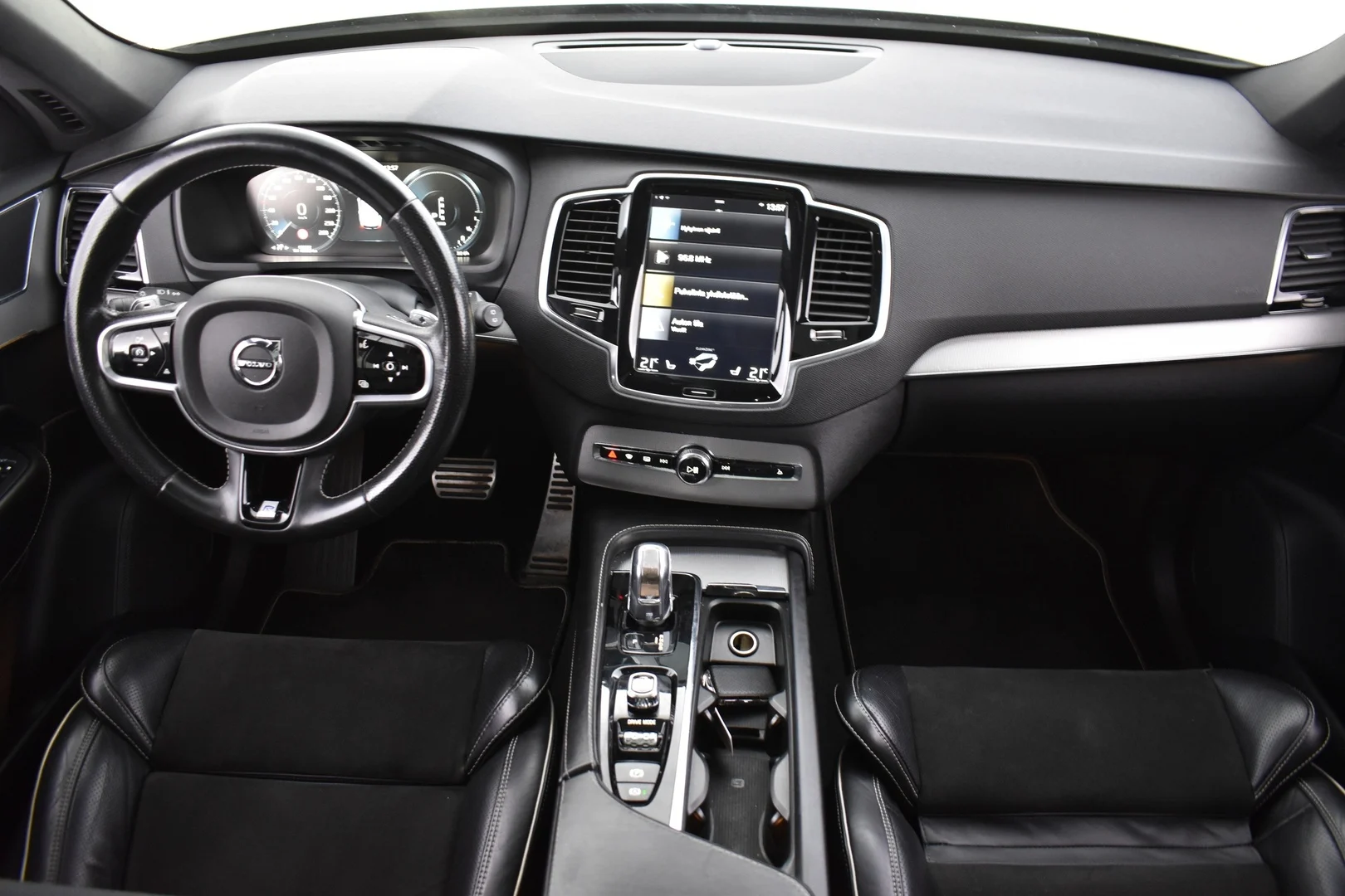 Car Image - 30GNxh9BGkKaPos0fiNL2F