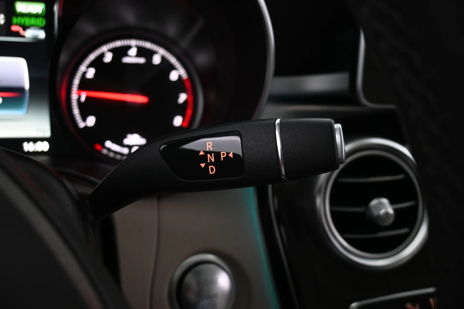 Car Image - 3FI41TJl39Qiq9PeDhKkTA