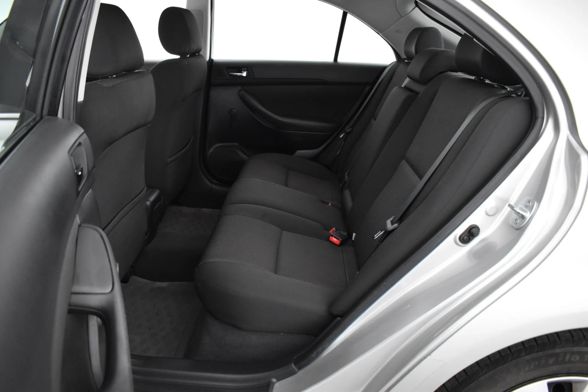 Car Image - 2q50RGyxhWfQJbCkbFjWVT