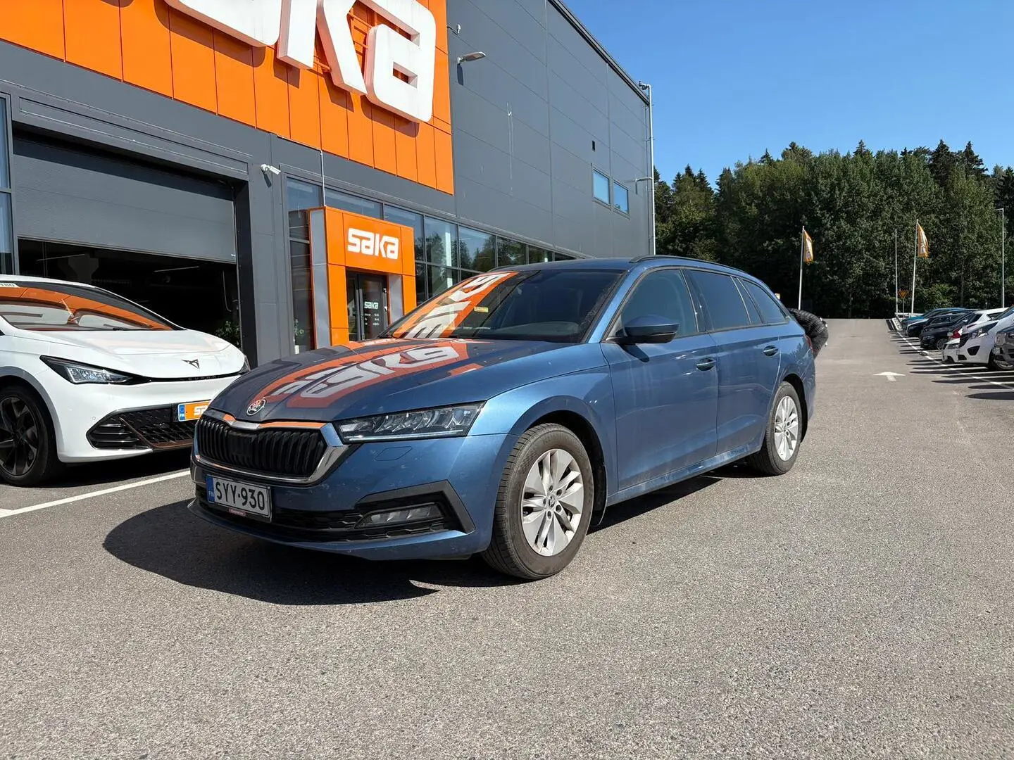Car Image - 30xM8C4ARiXKRjb9mOaiQf