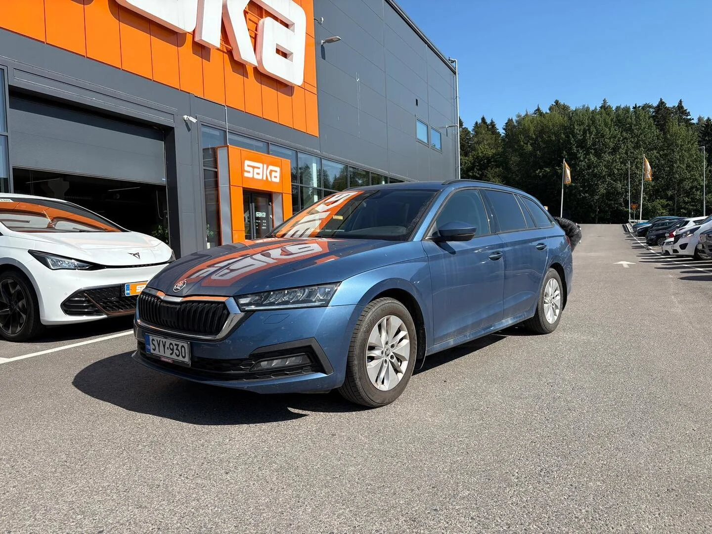 Car Image - 30xM8C4ARiXKRjb9mOaiQf