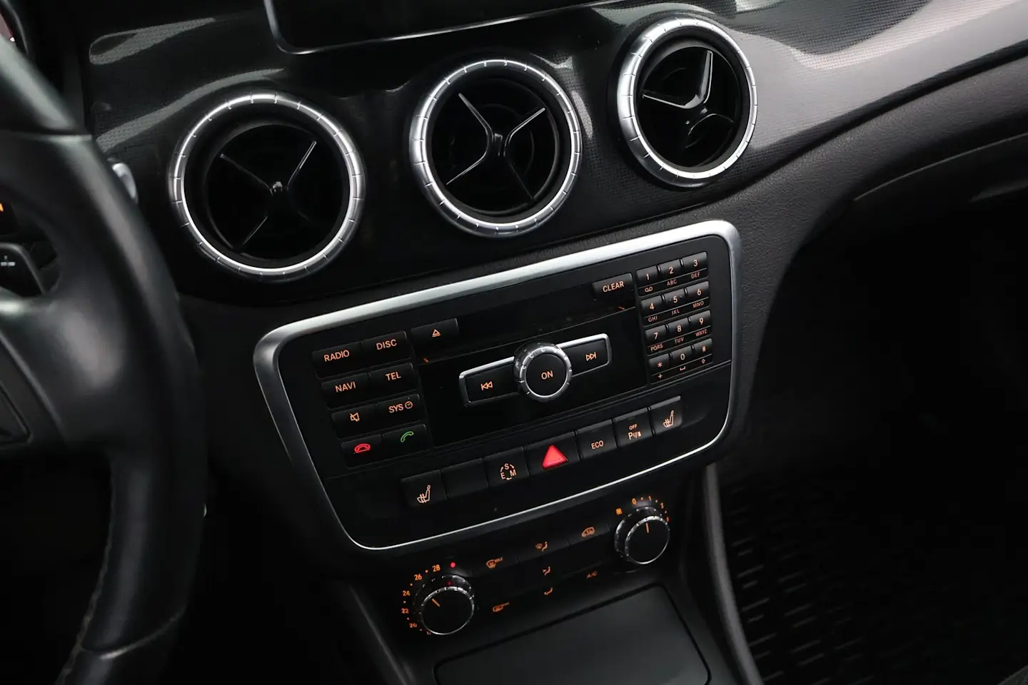 Car Image - 1DB176wg28Jr9Jg69QGBKD