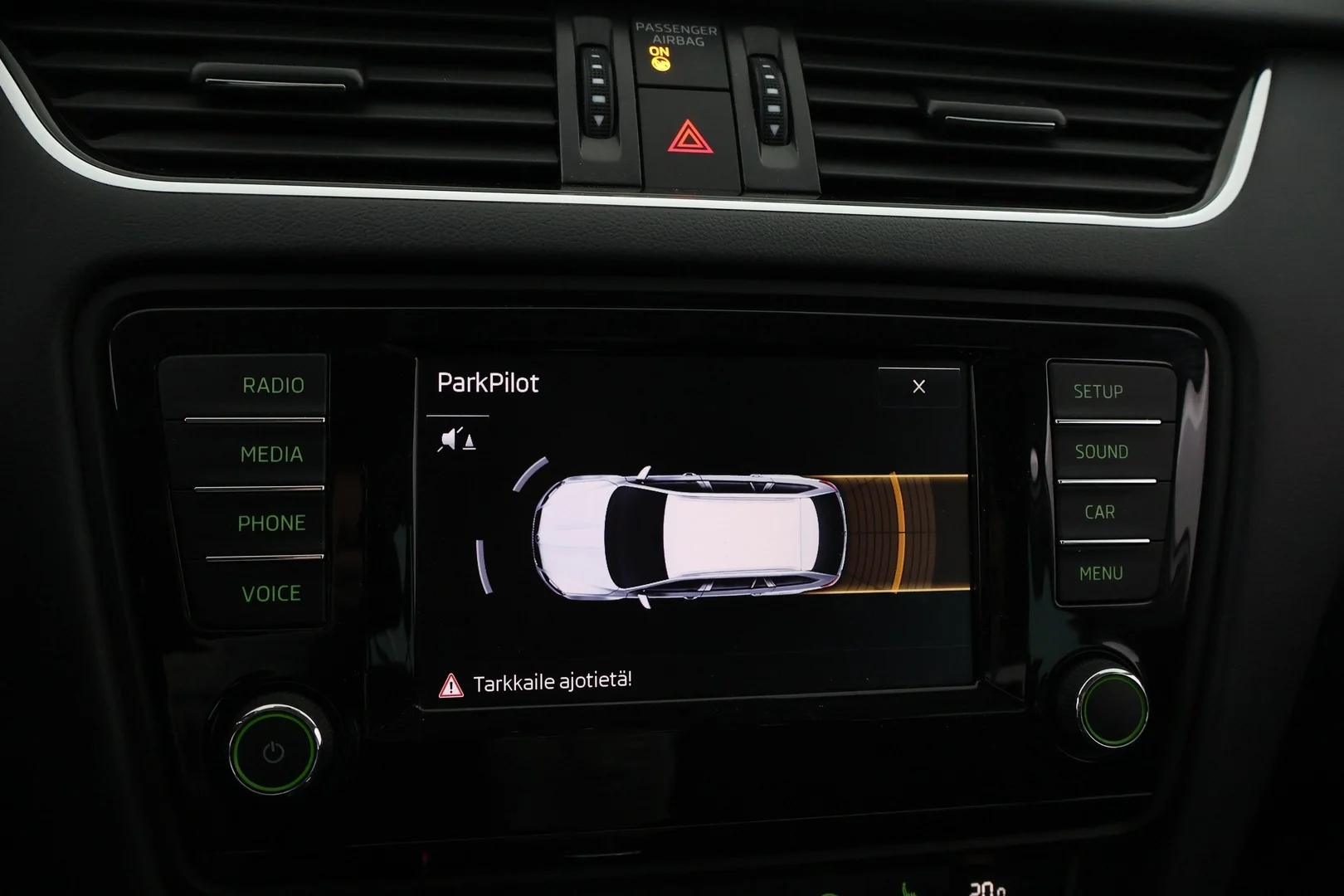 Car Image - 7lvVdkC07KkZ9sUmuseCSF