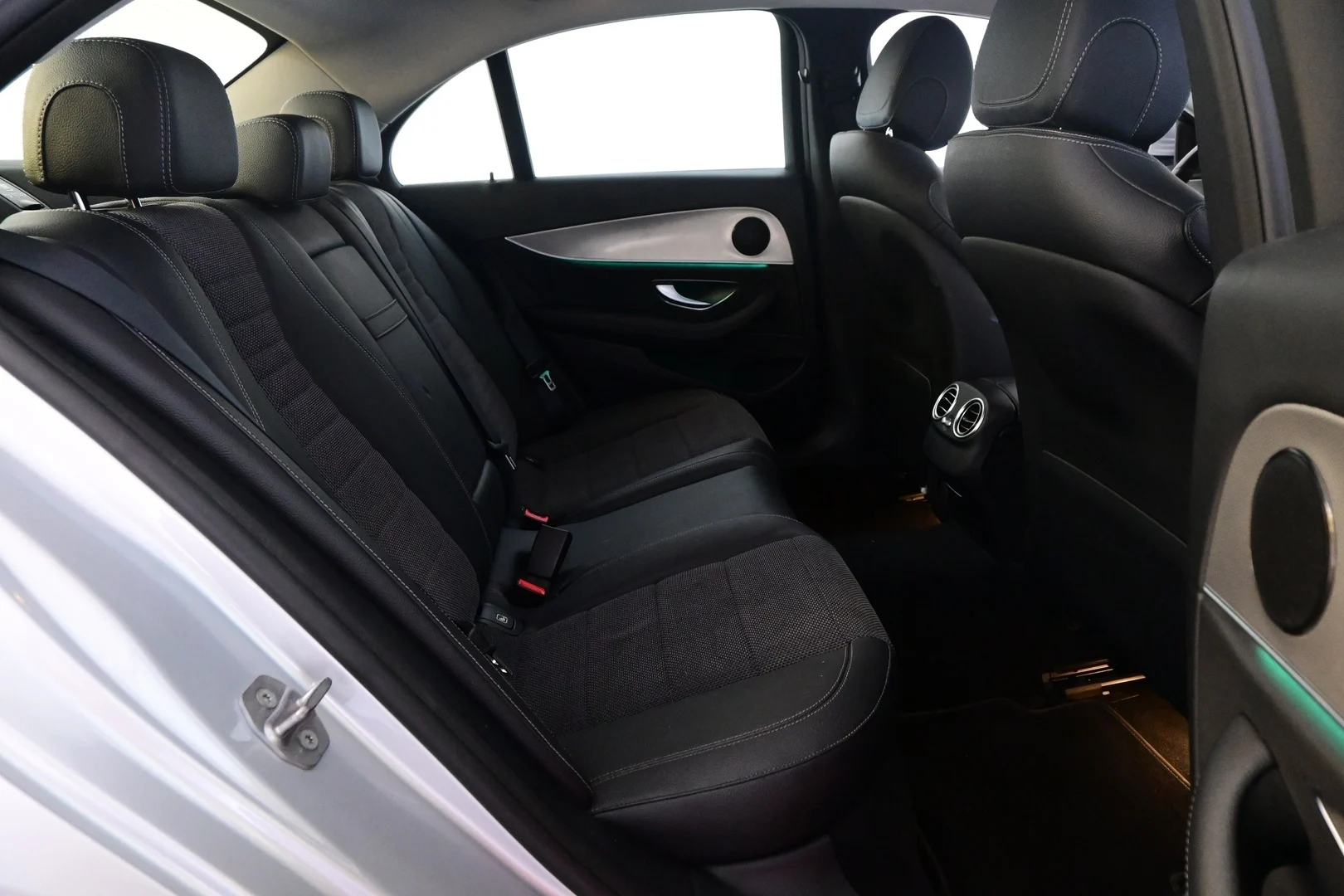 Car Image - 7LrAF3jB2NGg21sVZ9kQiX