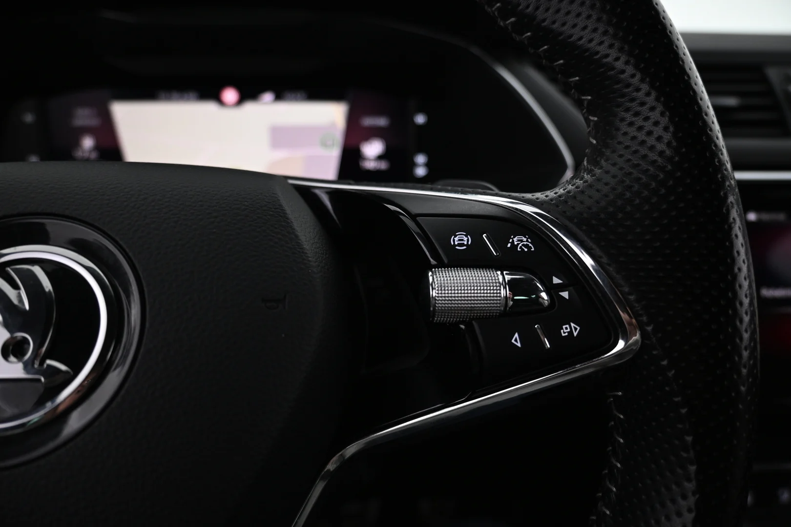 Car Image - 2SWNjKUkrSPWZoLmkWq3ke
