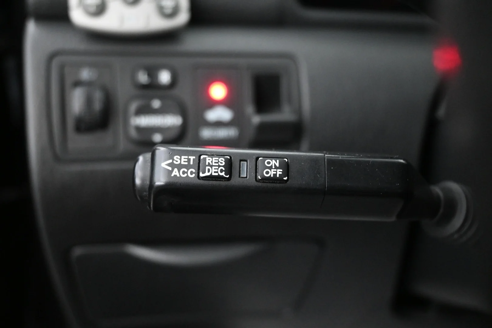 Car Image - 3NEEsG9HoXrzNXrJG4svRc