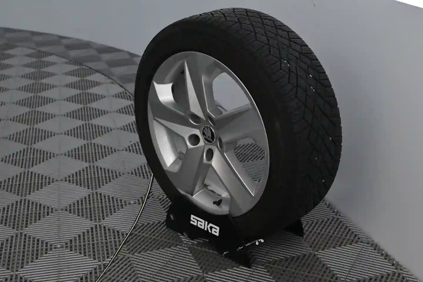 Car Image - 2SaPg6IZUVKnWmLFuAOvNn