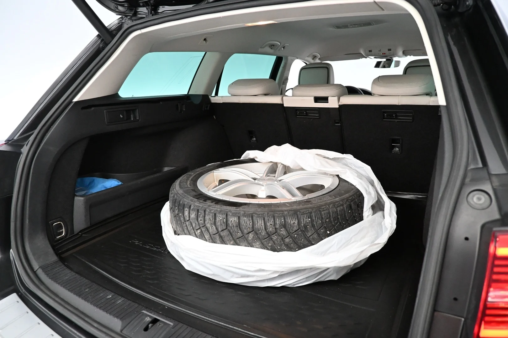 Car Image - 117sjubdHf6ri5myG4Fvy5