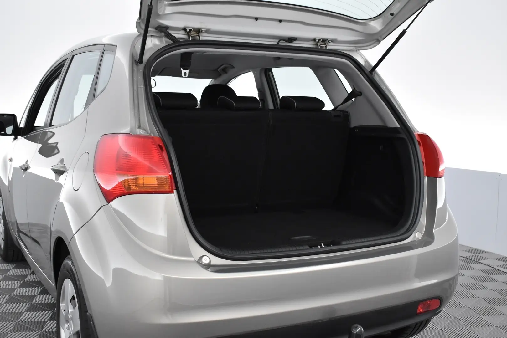 Car Image - 1t1k648mIcU6Yvp2yvaDSe