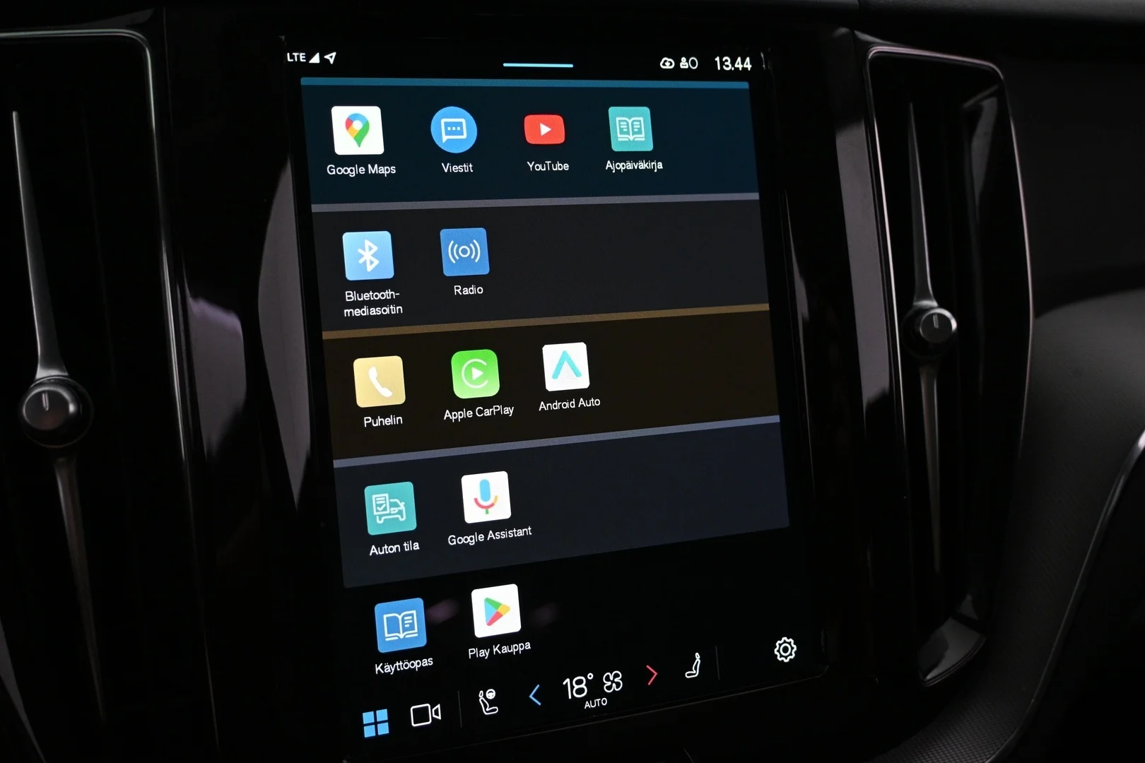Car Image - 5RsAdkgwUOCZTqQ7zLCF4X