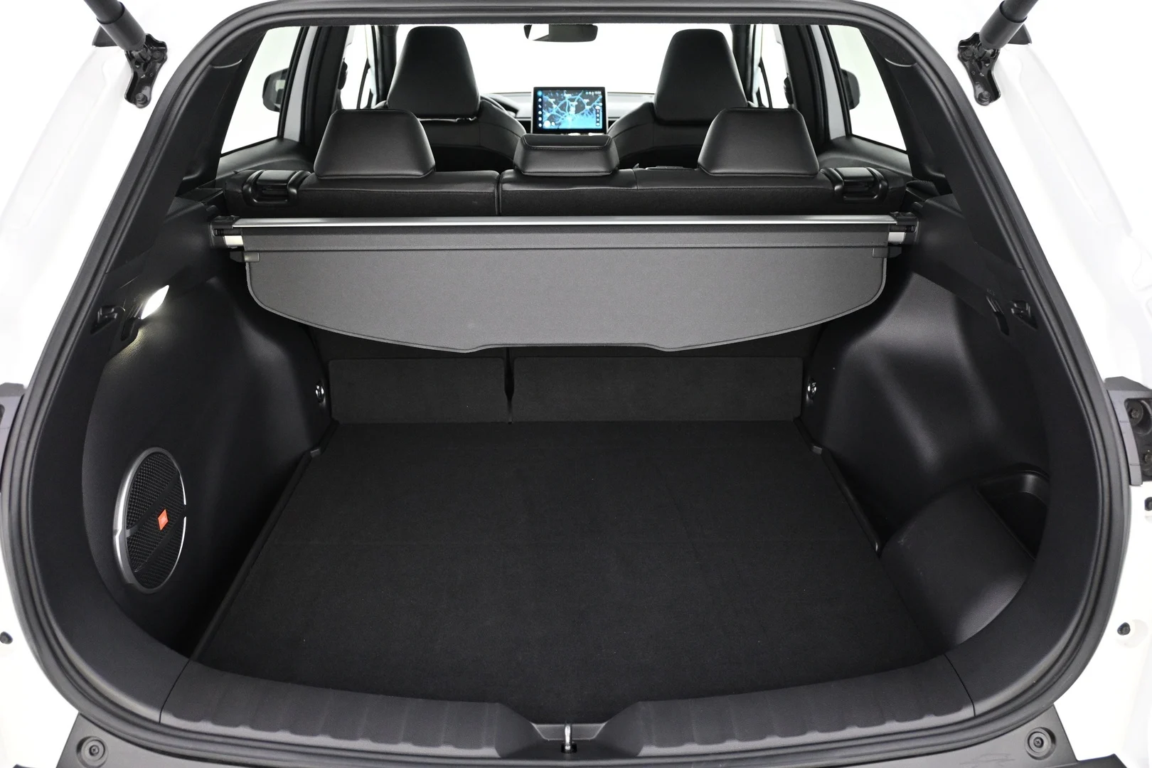 Car Image - 2pRsHLOpDBS2uEBngMVOkA
